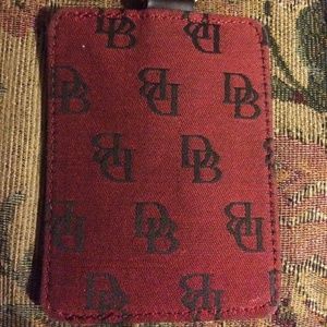 DOONEY & BOURKE Key Ring ID Holder Burgundy/Black